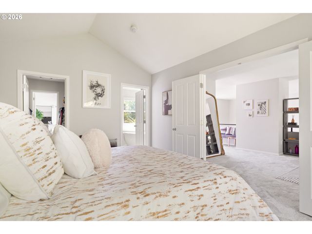 1826 Nw MILLER Rd, Portland, OR 97229