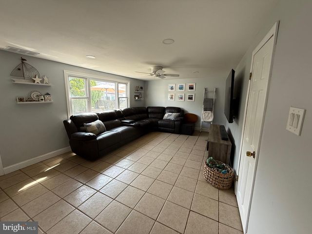 3404 PARKVIEW DR, Bensalem, PA 19020