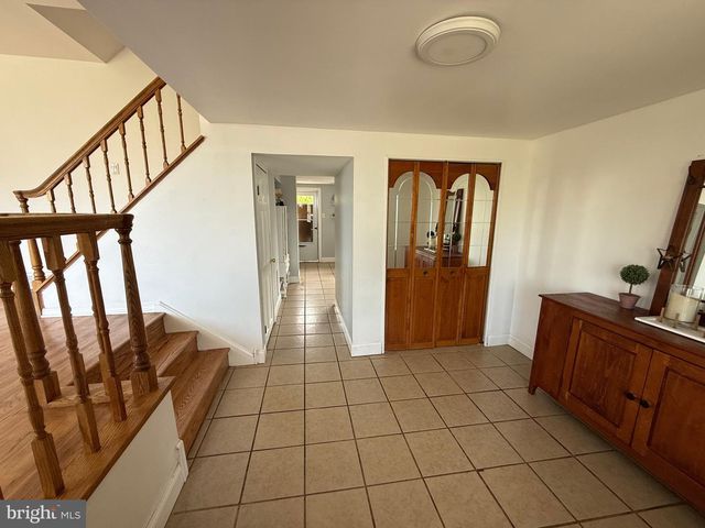 3404 PARKVIEW DR, Bensalem, PA 19020