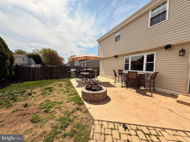 3404 PARKVIEW DR, Bensalem, PA 19020