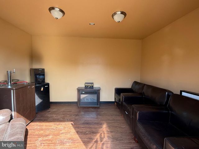 3404 PARKVIEW DR, Bensalem, PA 19020