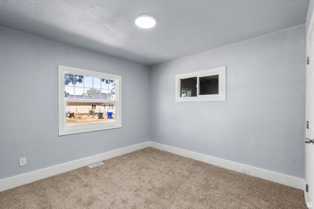 1614 OGDEN AVE, Ogden, UT 84404