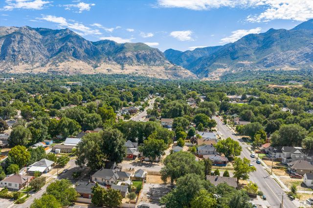 1614 OGDEN AVE, Ogden, UT 84404
