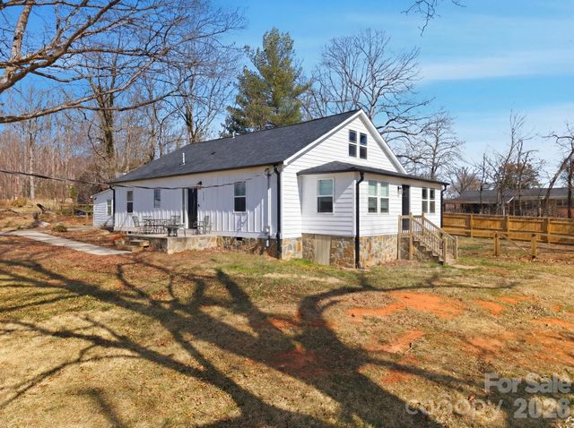 2269 Drexel Heights Street, Morganton, NC 28655