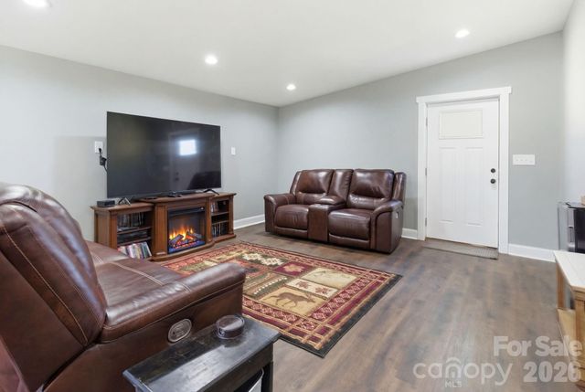 2269 Drexel Heights Street, Morganton, NC 28655