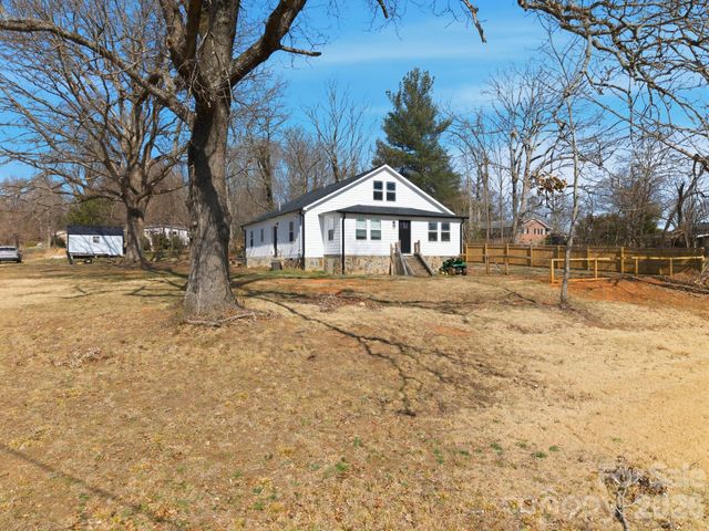 2269 Drexel Heights Street, Morganton, NC 28655