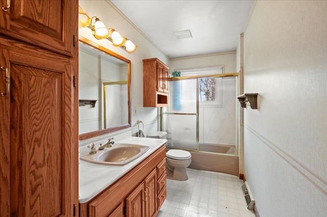 6786 River Road, Flushing, MI 48433