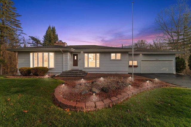 6786 River Road, Flushing, MI 48433