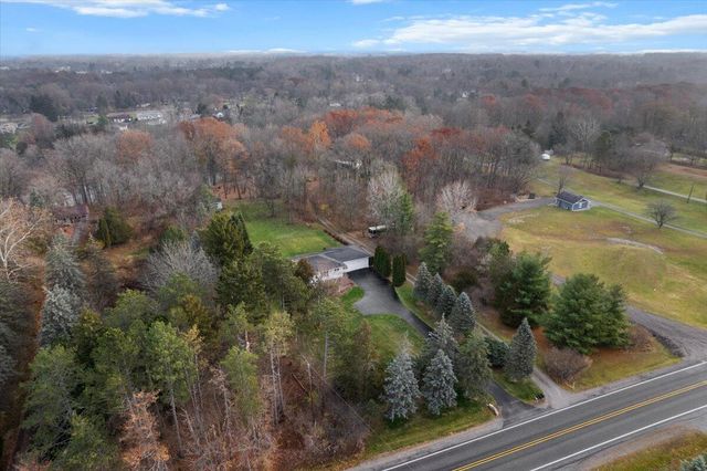 6786 River Road, Flushing, MI 48433