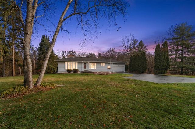 6786 River Road, Flushing, MI 48433