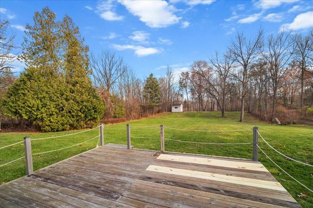 6786 River Road, Flushing, MI 48433