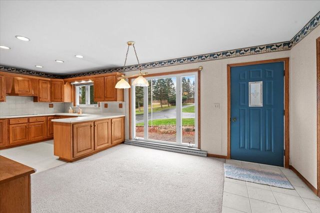 6786 River Road, Flushing, MI 48433