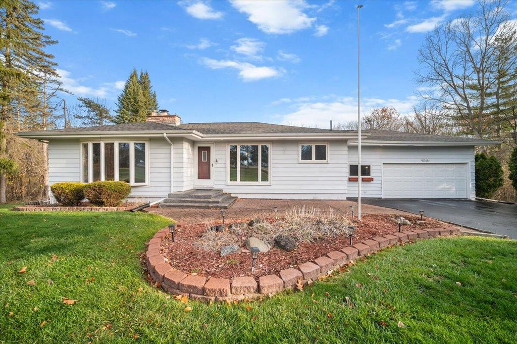 6786 River Road, Flushing, MI 48433