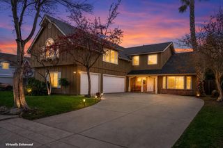 2034 Wrenwood Avenue, Clovis, CA 93611