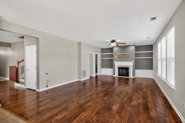 3012 Briar Creek Drive, Lawrenceburg, KY 40342