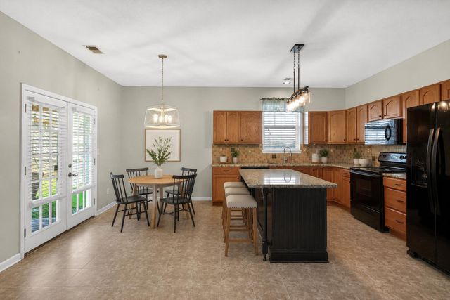 3012 Briar Creek Drive, Lawrenceburg, KY 40342