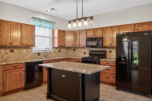 3012 Briar Creek Drive, Lawrenceburg, KY 40342
