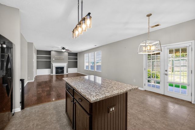 3012 Briar Creek Drive, Lawrenceburg, KY 40342