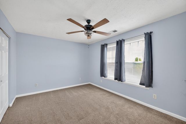 3012 Briar Creek Drive, Lawrenceburg, KY 40342