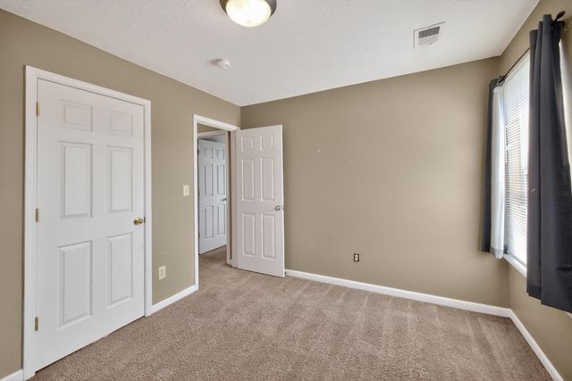 3012 Briar Creek Drive, Lawrenceburg, KY 40342