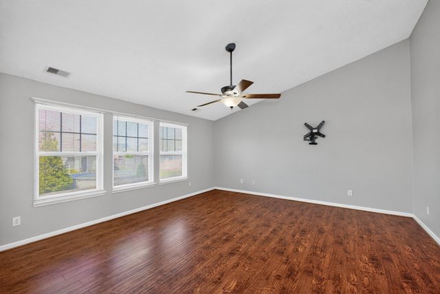 3012 Briar Creek Drive, Lawrenceburg, KY 40342