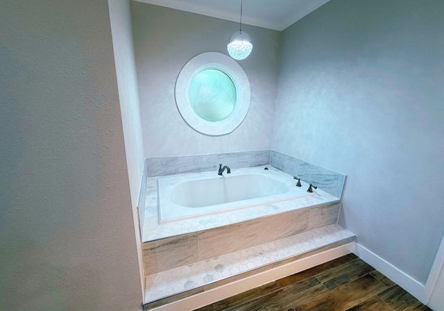 910 W Louisiana Ave, Midland, TX 79701