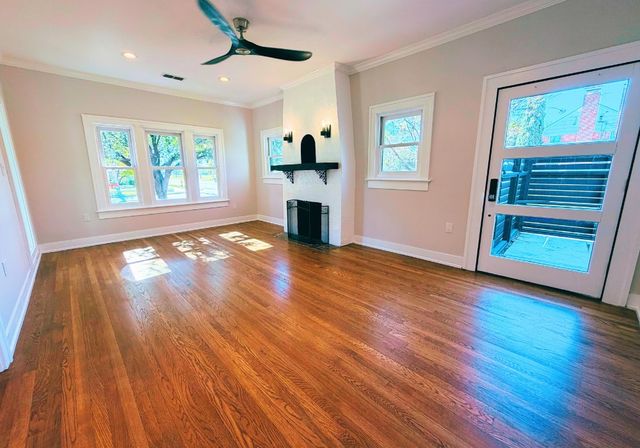 910 W Louisiana Ave, Midland, TX 79701