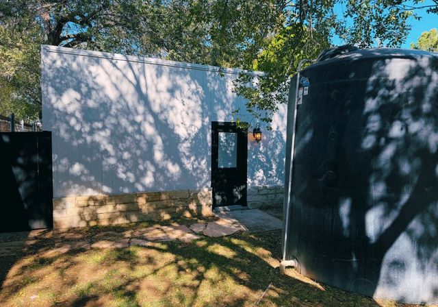 910 W Louisiana Ave, Midland, TX 79701