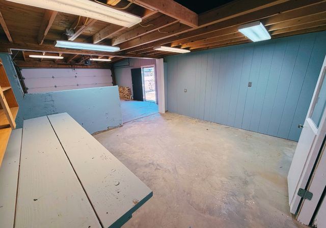 910 W Louisiana Ave, Midland, TX 79701