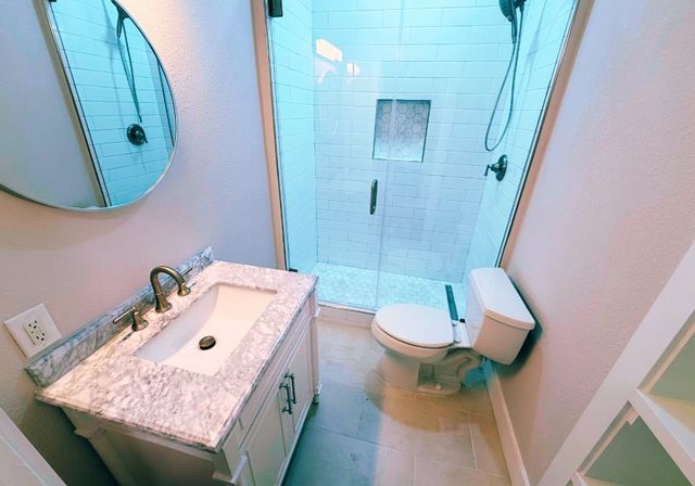 910 W Louisiana Ave, Midland, TX 79701