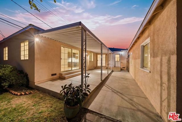 3815 Lyceum Avenue, Los Angeles, CA 90066