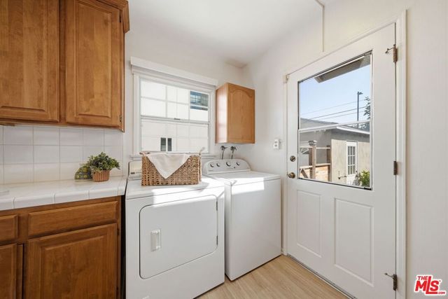 3815 Lyceum Avenue, Los Angeles, CA 90066