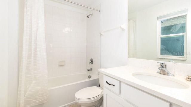 7824 NOTCHED PINE BEND, Wesley Chapel, FL 33545