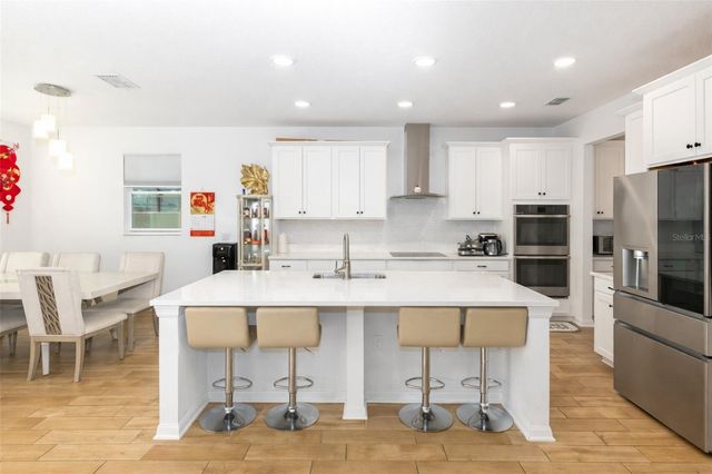 7824 NOTCHED PINE BEND, Wesley Chapel, FL 33545