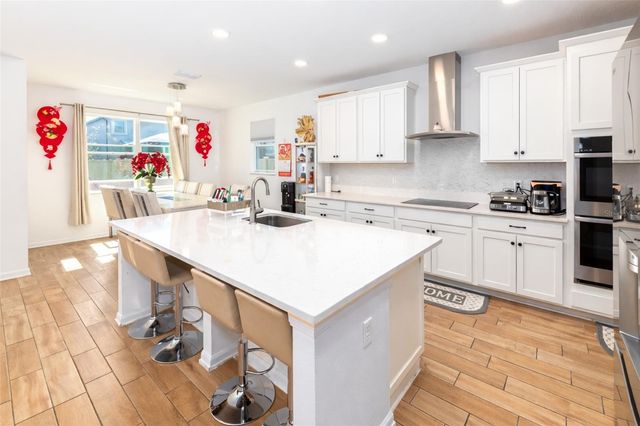 7824 NOTCHED PINE BEND, Wesley Chapel, FL 33545