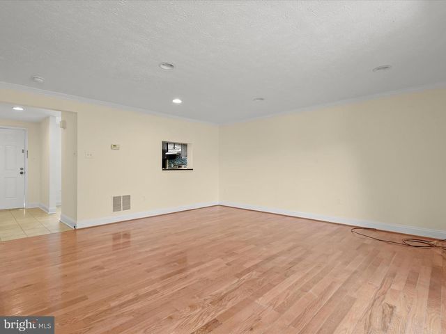 23 IVY OAK CT, Gaithersburg, MD 20877