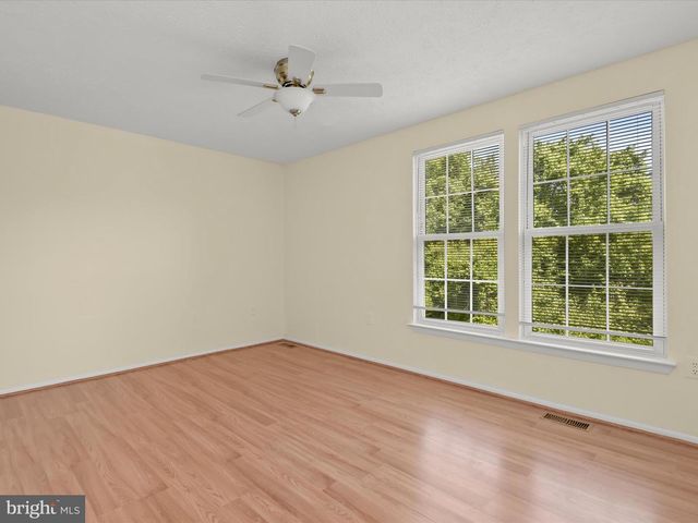 23 IVY OAK CT, Gaithersburg, MD 20877