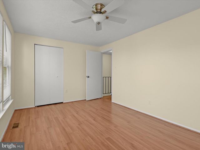 23 IVY OAK CT, Gaithersburg, MD 20877