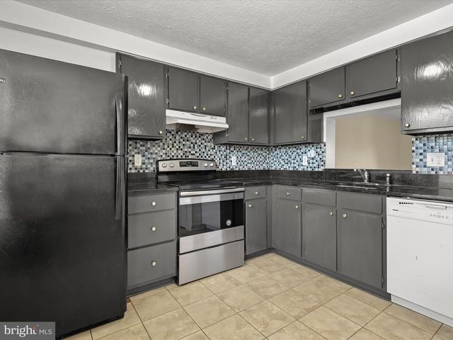 23 IVY OAK CT, Gaithersburg, MD 20877