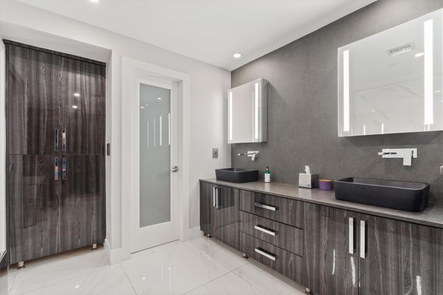 3100 S Ocean Boulevard 105n, Palm Beach, FL 33480