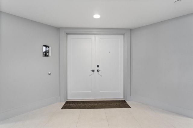 3100 S Ocean Boulevard 105n, Palm Beach, FL 33480