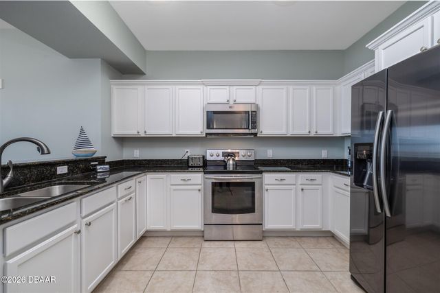 2801 S Ridgewood Ave Unit 1002, South Daytona, FL 32119