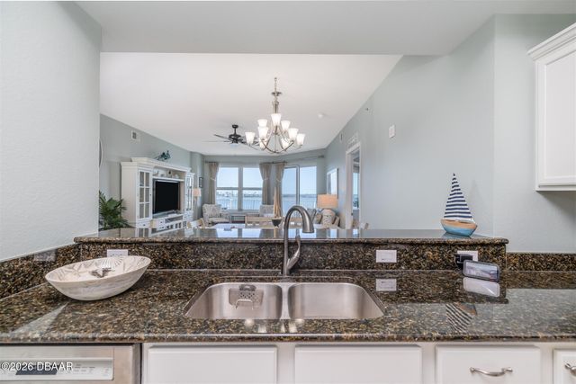 2801 S Ridgewood Ave Unit 1002, South Daytona, FL 32119