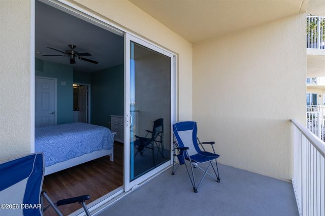 2801 S Ridgewood Ave Unit 1002, South Daytona, FL 32119