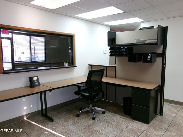 1400 N EL PASO Street B, El Paso, TX 79902