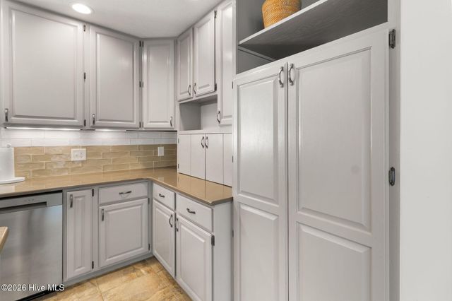 726 Piccadilly Court, Sanford, NC 27332