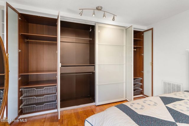 726 Piccadilly Court, Sanford, NC 27332