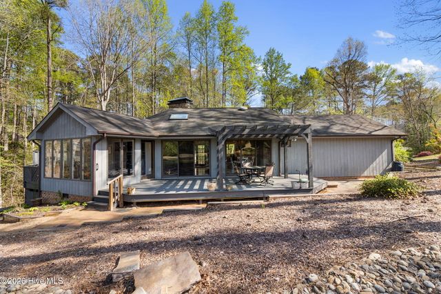 726 Piccadilly Court, Sanford, NC 27332