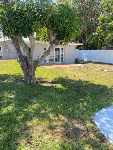 224 NE 18th Avenue, Pompano Beach, FL 33060