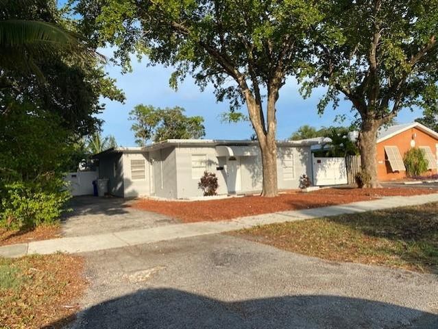 224 NE 18th Avenue, Pompano Beach, FL 33060